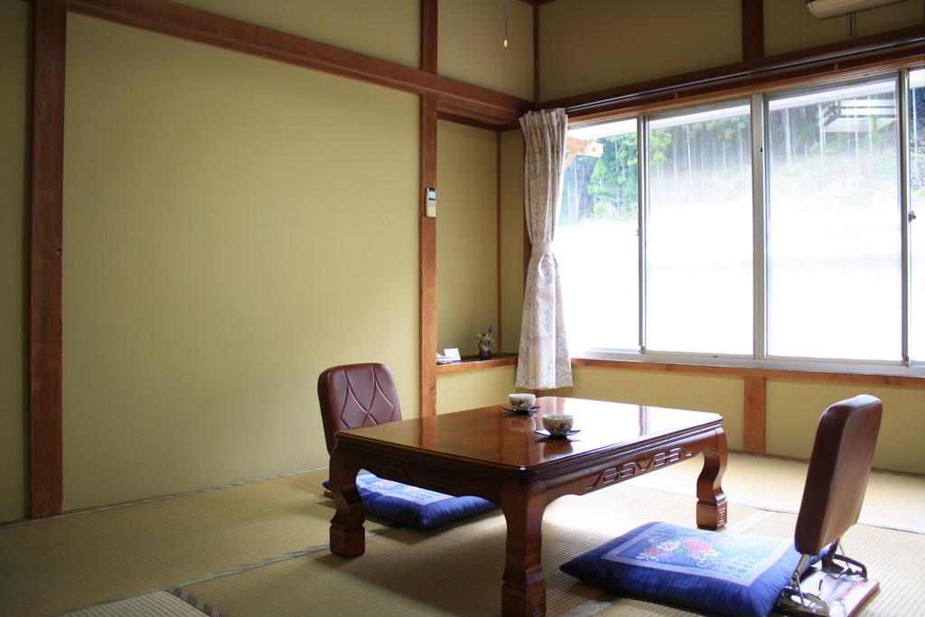 Yamadaya Ryokan Ōta Exterior foto